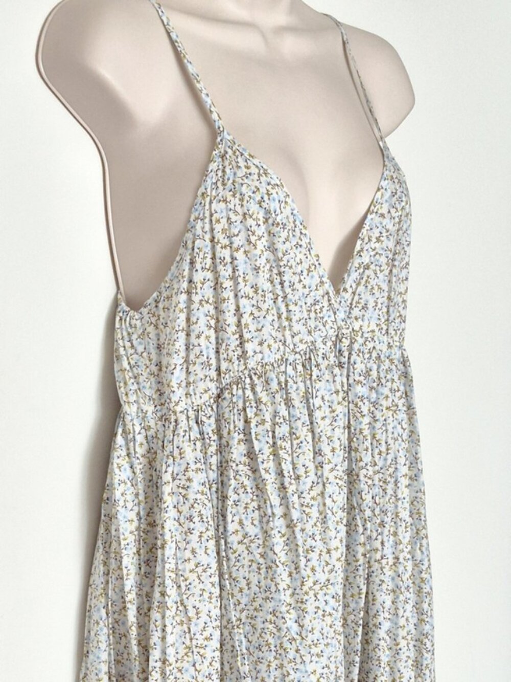 Marcelle Margaux Boho Ruffle Maxi Dress Floral Print White Combo Size L NWT